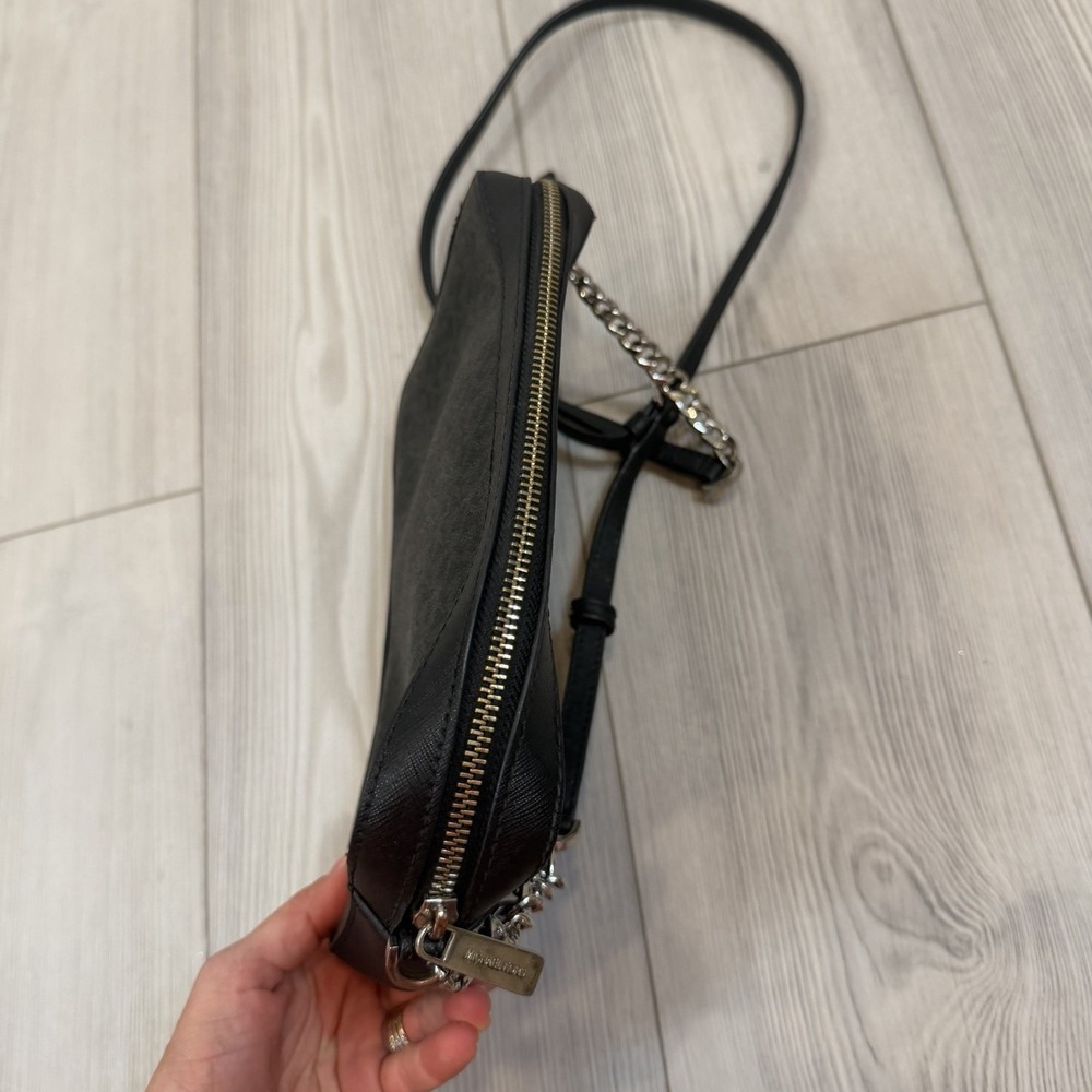 Michael Kors Jet Set Large Crossbody Bag In Black Signature - Picture 7 of 12